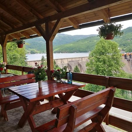 Apartment Dobra Vila ペルチャツ エクステリア 写真