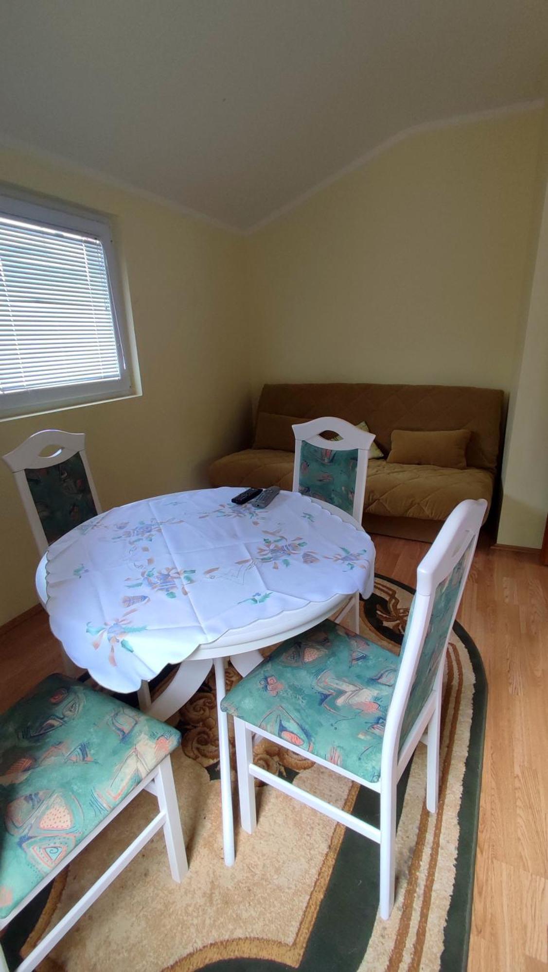 Apartment Dobra Vila ペルチャツ エクステリア 写真